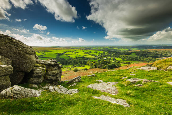 Die Tors-Hügel von Dartmoor