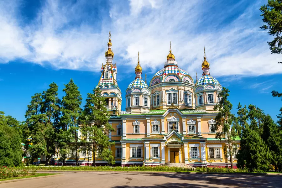 Hemelvaartkathedraal in Almaty