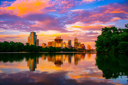 Austin bij zonsondergang