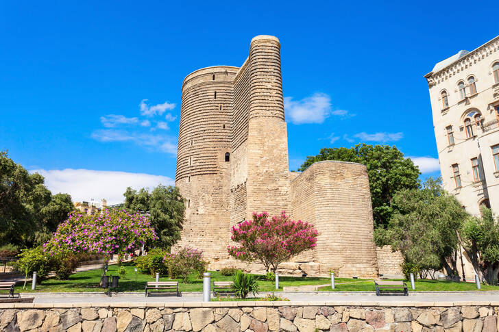 Дівоча башта, Баку