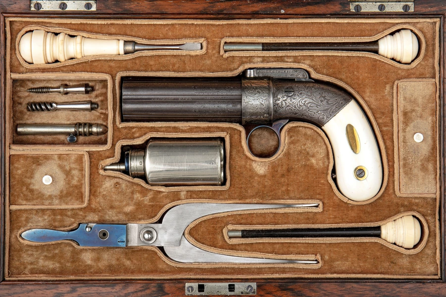 Peperdoos revolver
