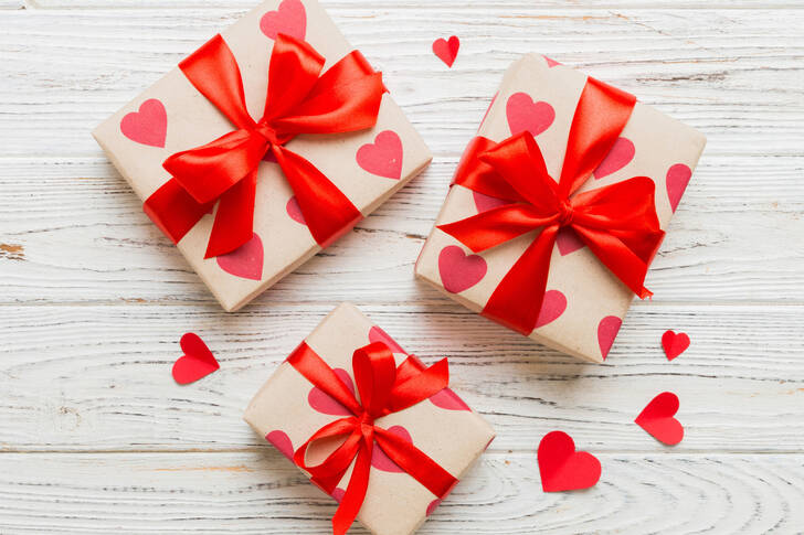 Gifts with hearts