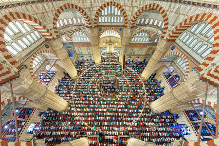 Interior masjid Selimiye