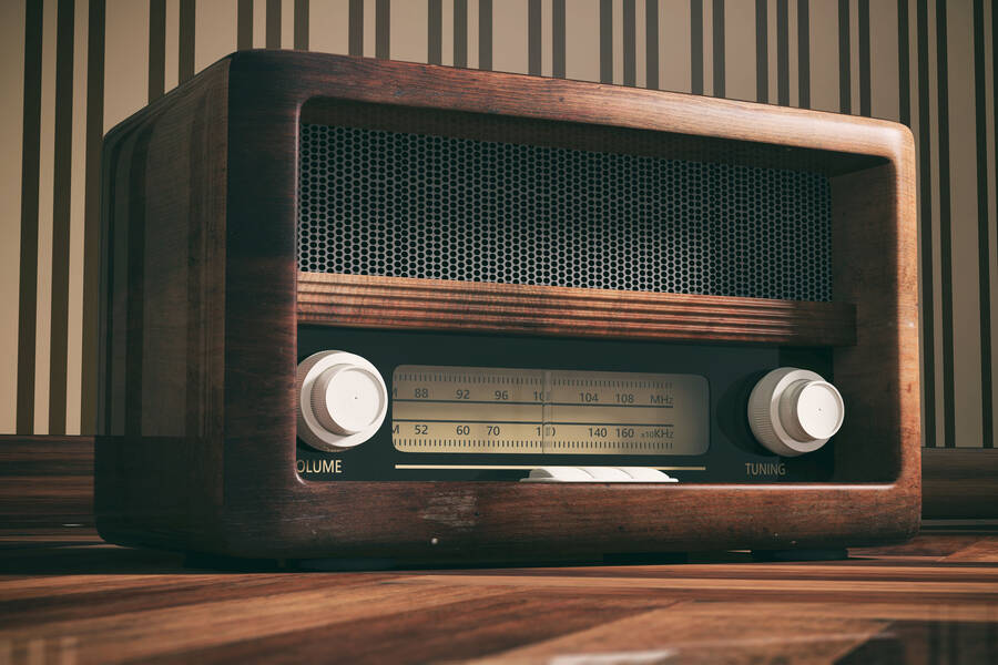 Old tape recorder Jigsaw Puzzle (History, Retro) Puzzle Garage