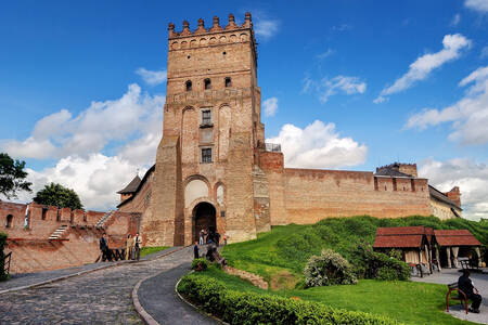 Menara masuk Kastil Lutsk