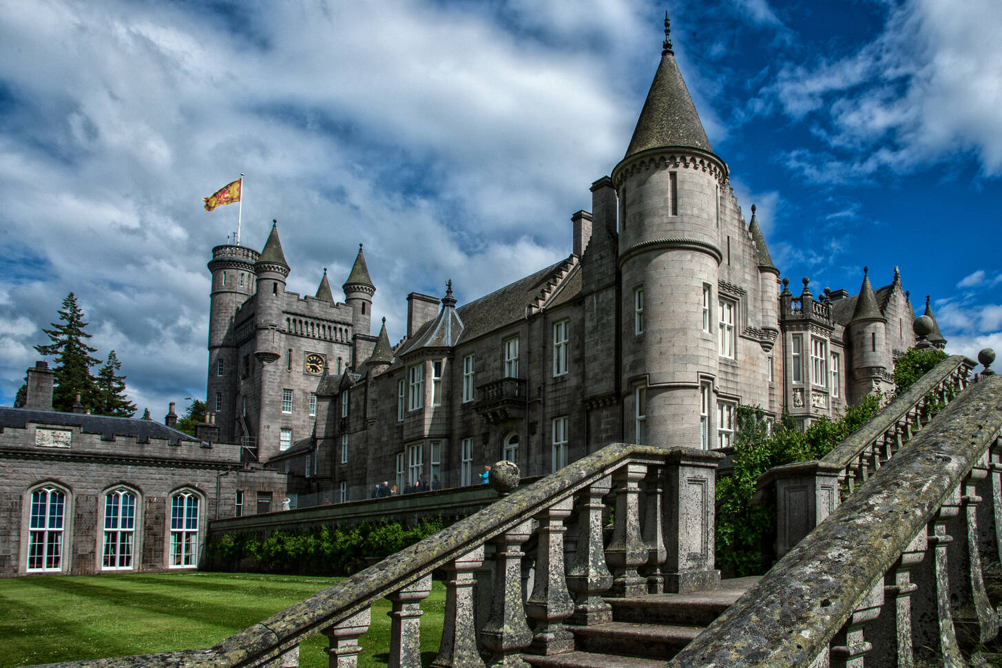 Balmoral Castle Jigsaw Puzzle (Countries, Great Britain) | Puzzle Garage