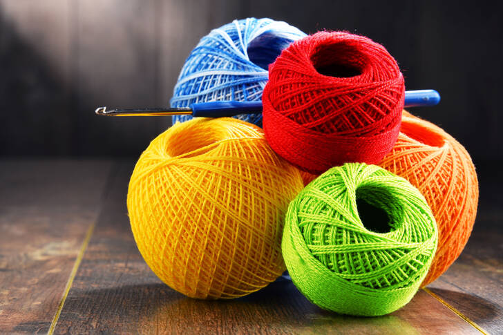 Multicolored yarn for knitting Jigsaw Puzzle (Home, Needlework