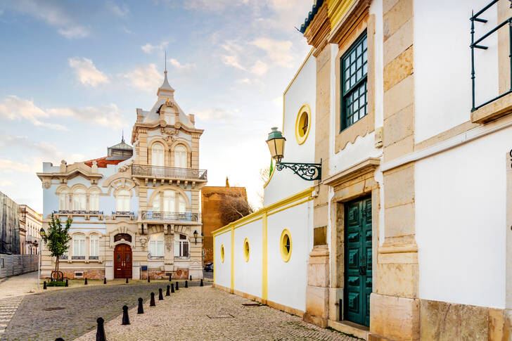 View of Palacete Belmarço in Faro