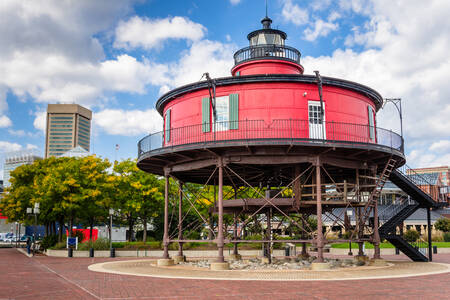 Lighthouse Seven Foot Knoll