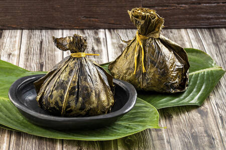 Tamales op bananenbladeren