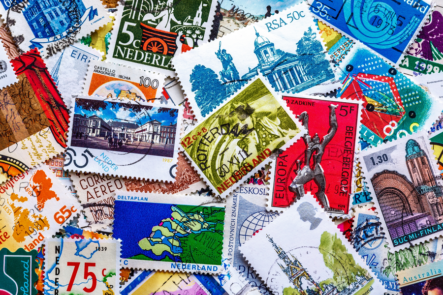 Timbres-poste de différents pays