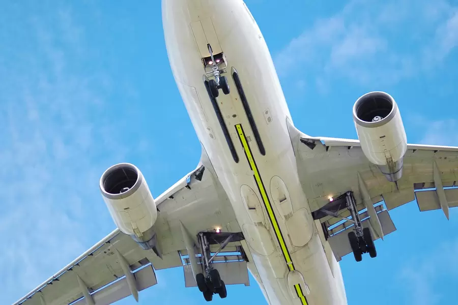 Primul plan al unui avion