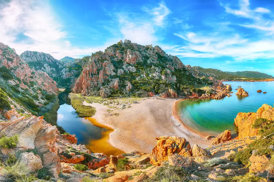Li Cossi-strand in Costa Paradiso