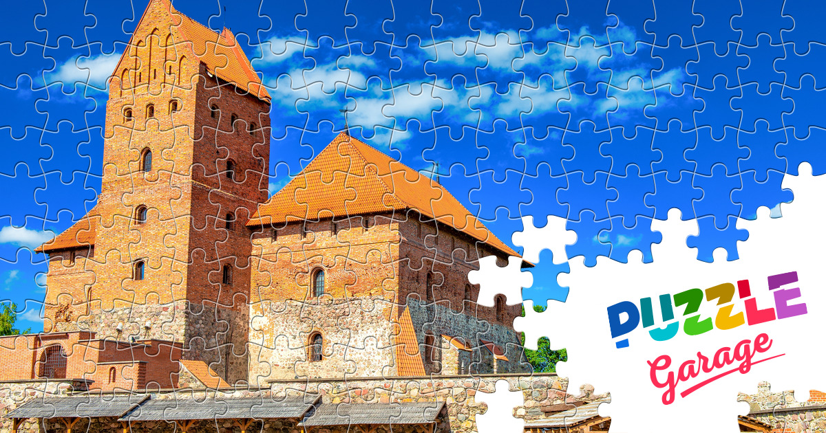 Courtyard of Trakai Castle Jigsaw Puzzle (Countries, Lithuania ...