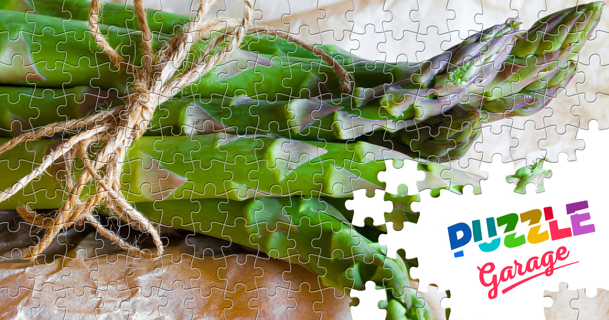 Fresh spears of asparagus Jigsaw Puzzle (Plants Vegetables) Puzzle