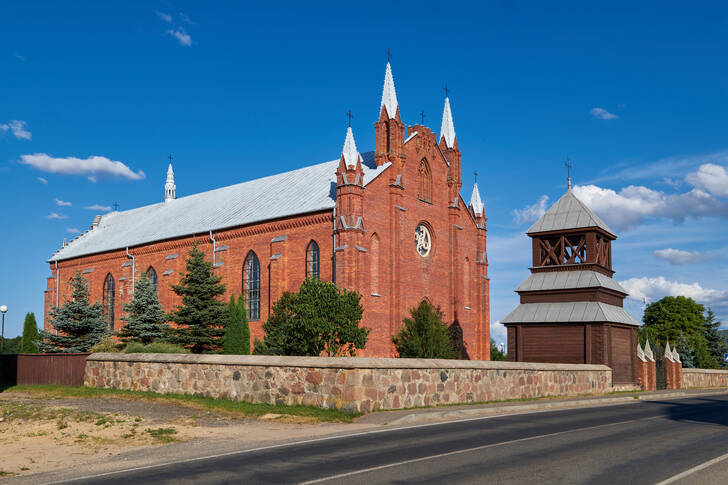 Crkva svetog Andrije apostola, Naroch