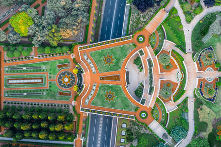 Blick von oben auf die Bahai-Gärten