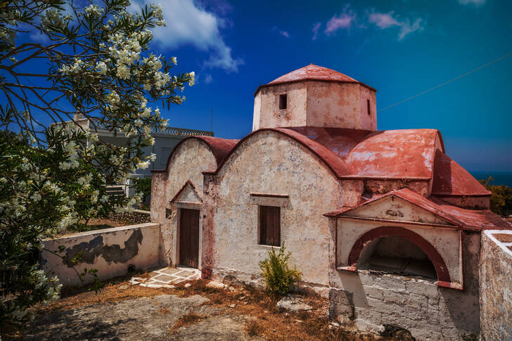 Old chapel in the village of Mesochori