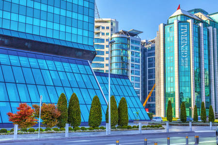 Belgrad'daki Crowne Plaza otel binasının bir parçası