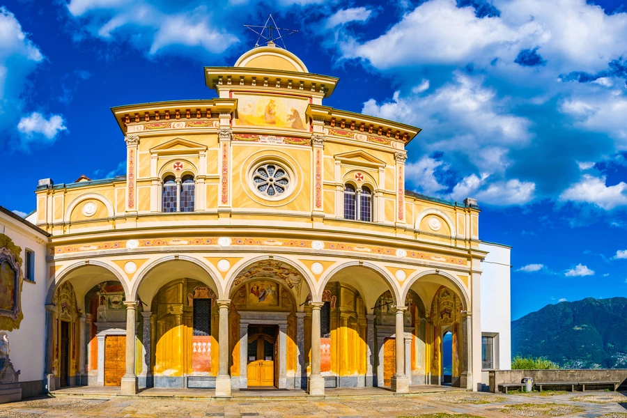 Kościół Madonna del Sasso w Orcelin