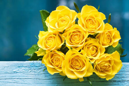 Kytice žlutých růží