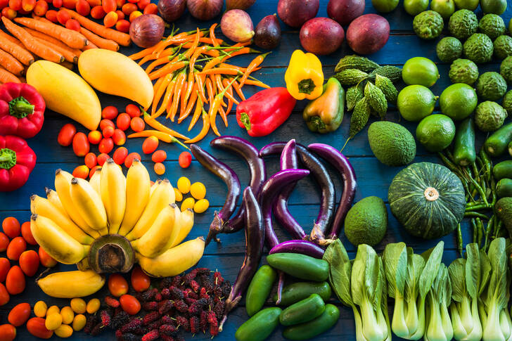 Frutas e vegetais frescos