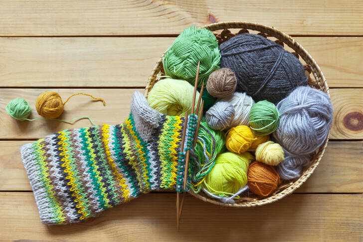 Colored wool yarn