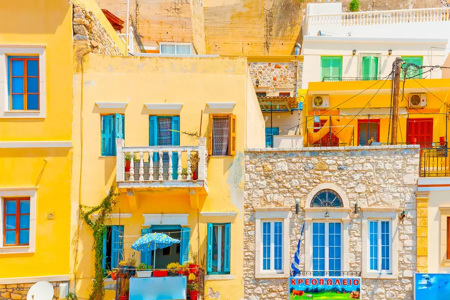 Kleurrijke huizen op het eiland Kalymnos