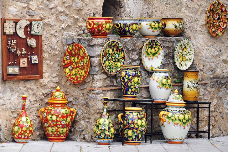 Ceramic souvenirs in Ravello