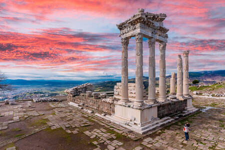 Templul lui Traian, Pergamon