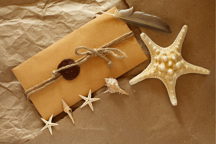 Envelope and starfish