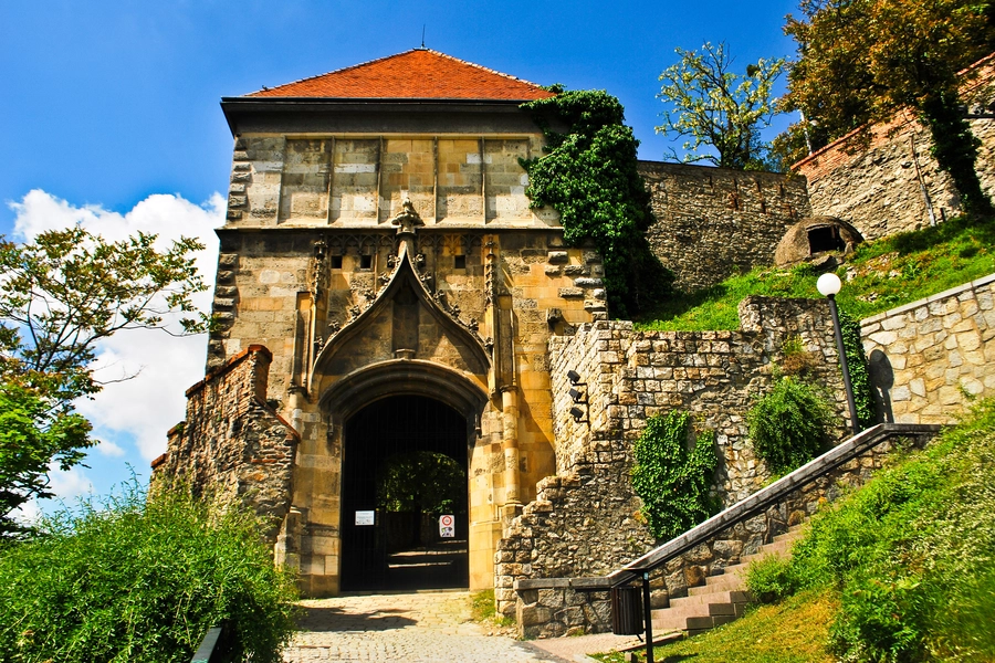 Porte de la forteresse de Bratislava