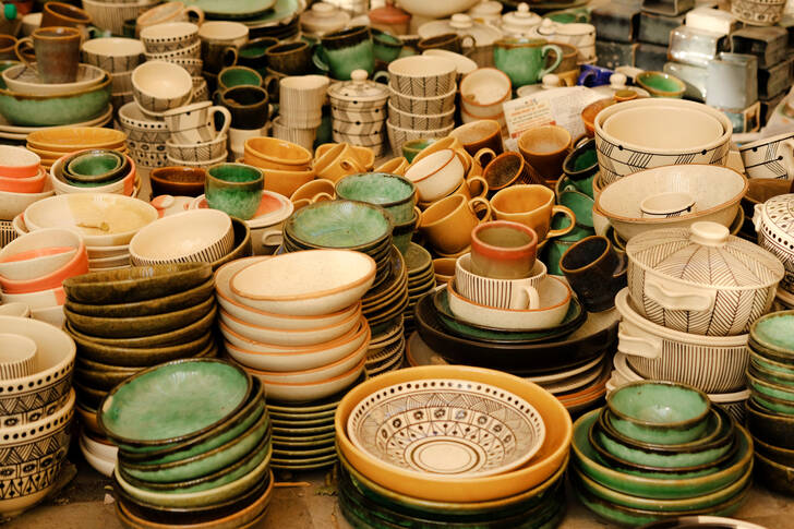 Handmade dishes