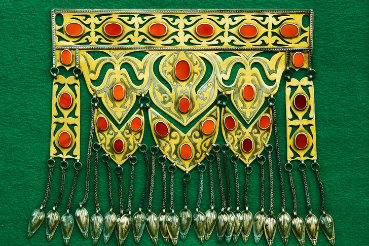 Turkmenski nakit