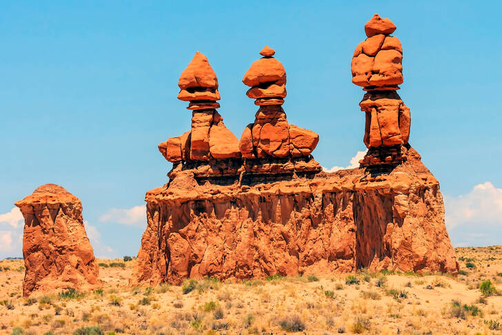 Скалната формация „Трите сестри“ в националния парк Гоблин Вали