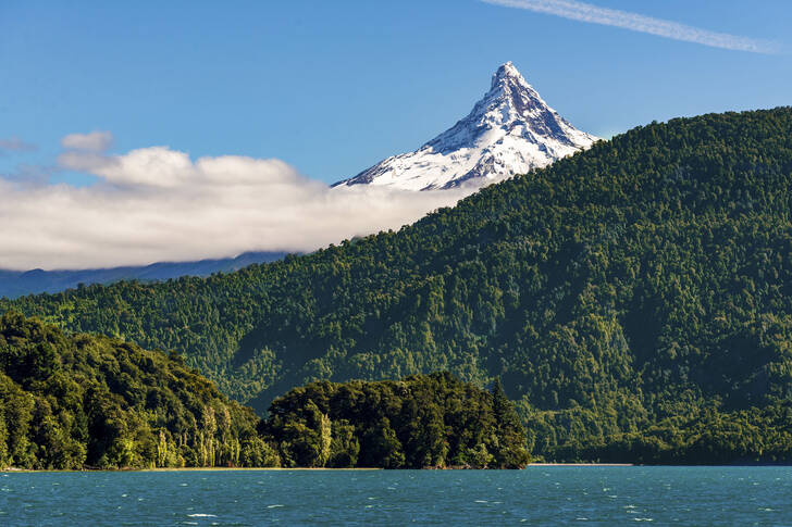 Lake Todos los Santos in Chile