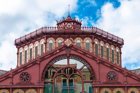 Fasada pijace Sant Antoni u Barseloni