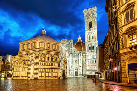 Baptisteriul Florentin și Clopotnița lui Giotto