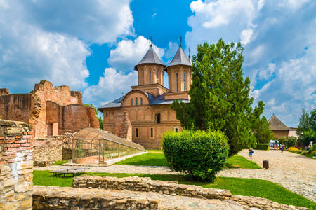 Εκκλησία της Κοίμησης της Θεοτόκου στο Ταργκόβιστε