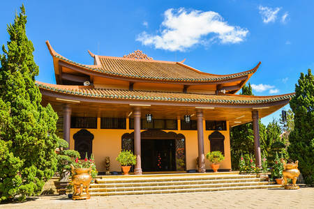 Truk Lam Temple