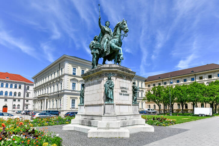 Monument to King Ludwig I in Munich
