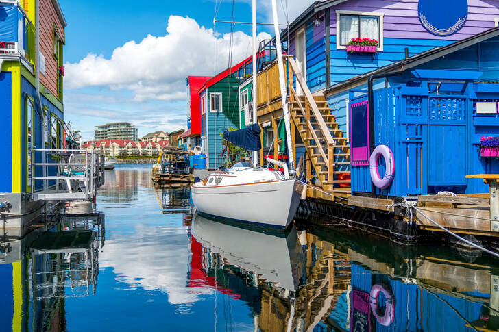 Houseboats in Victoria