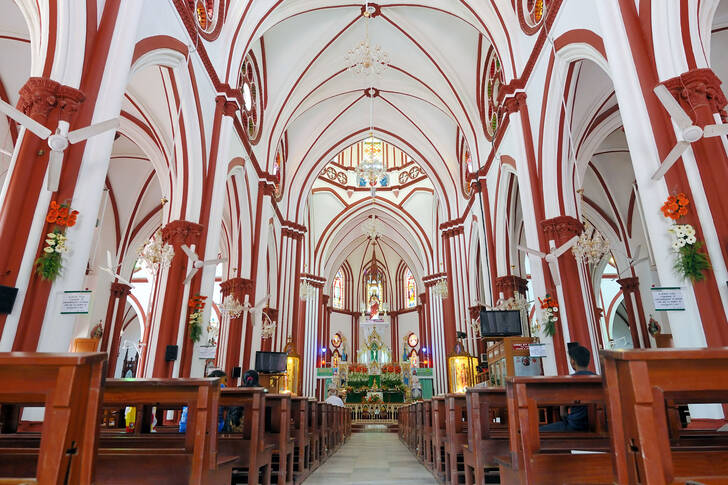 Interior of the Basilica of the Sacred Heart of Jesus in Puducherry
