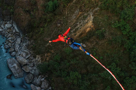 Bungee jumping