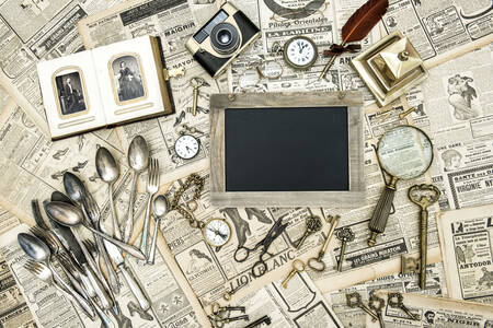 Barang vintage dan peralatan makan