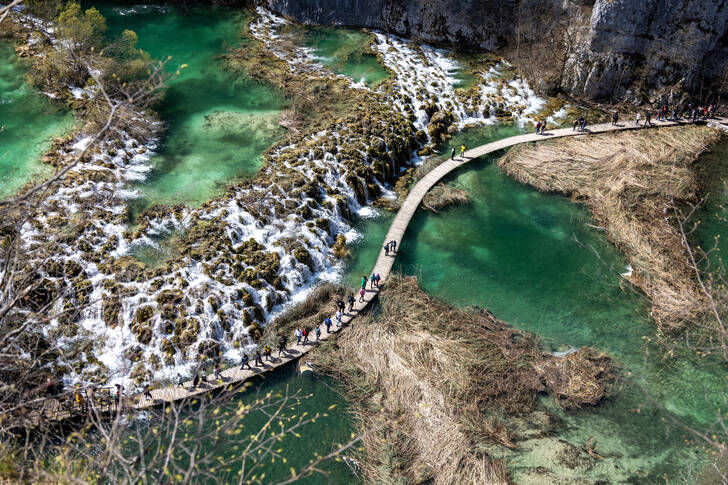 Udsigt ovenfra over Plitvice-søerne