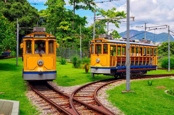 Yellow trams Santa Teresa