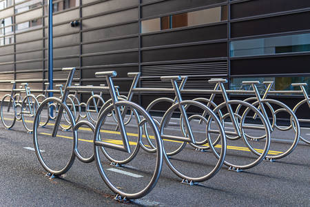Parkovanie bicyklov v Osle