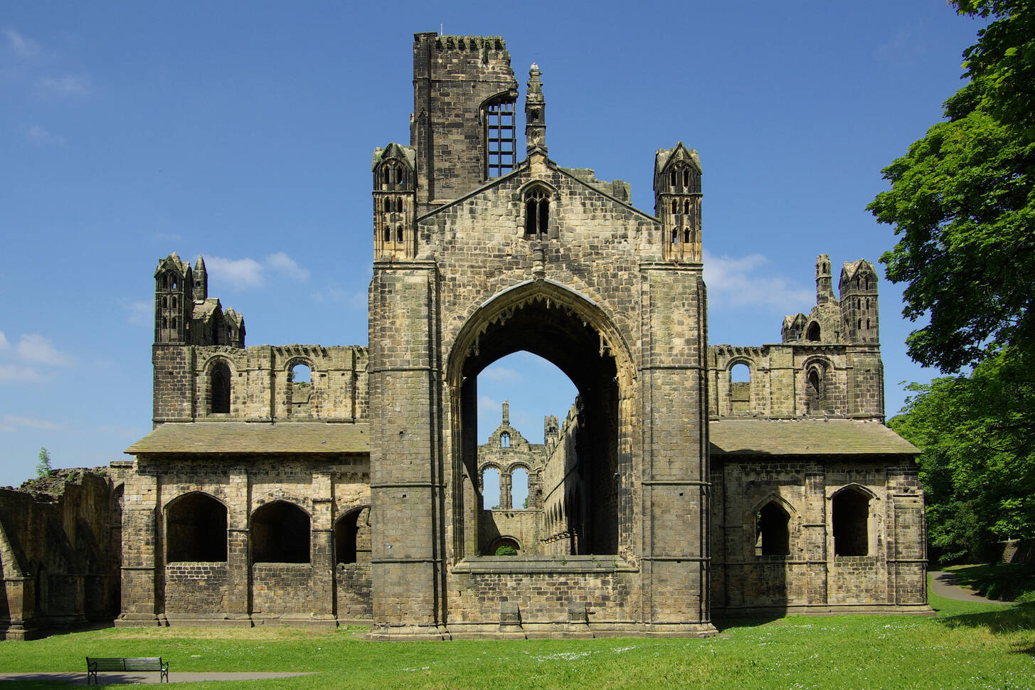 Kirkstall Abbey in Leeds Jigsaw Puzzle (Countries, Great Britain ...