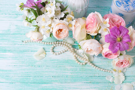 Perles et fleurs